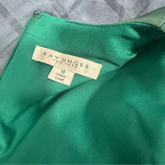 Kay Unger Size 10 Green Elegant V-Neck Ruched Waist Evening Gown Kayla Dress - Picture 9 of 16
